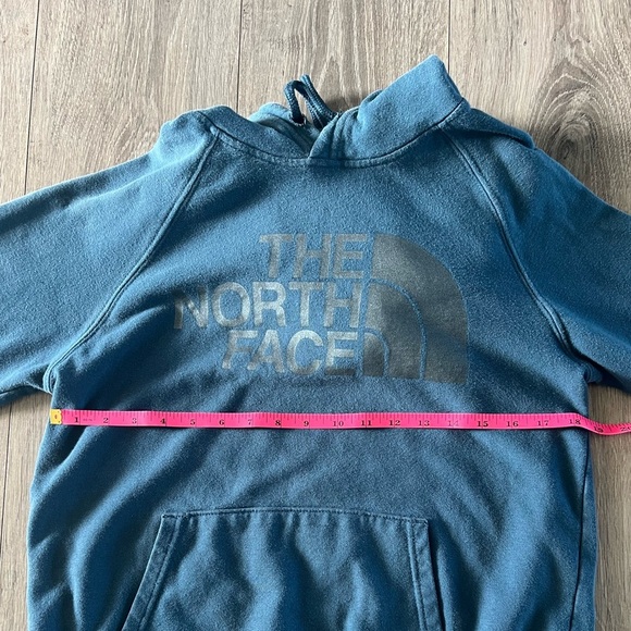 The North Face Youth Teal Hoodie Medium (10-12) - Picture 3 of 5
